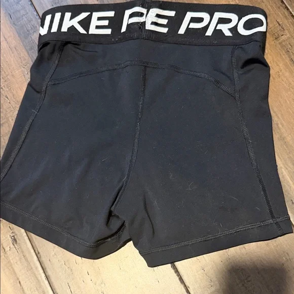 Nike Black Women's Pro Compression Bike Shorts with White Swoosh XS - Picture 2 of 7